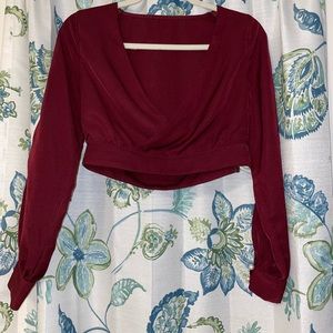 Forever 21 Burgundy crop top. S